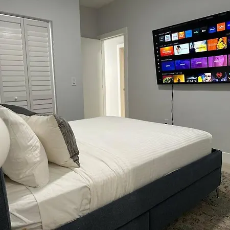 Cozy 4Bed Home In Calle 8 Miami